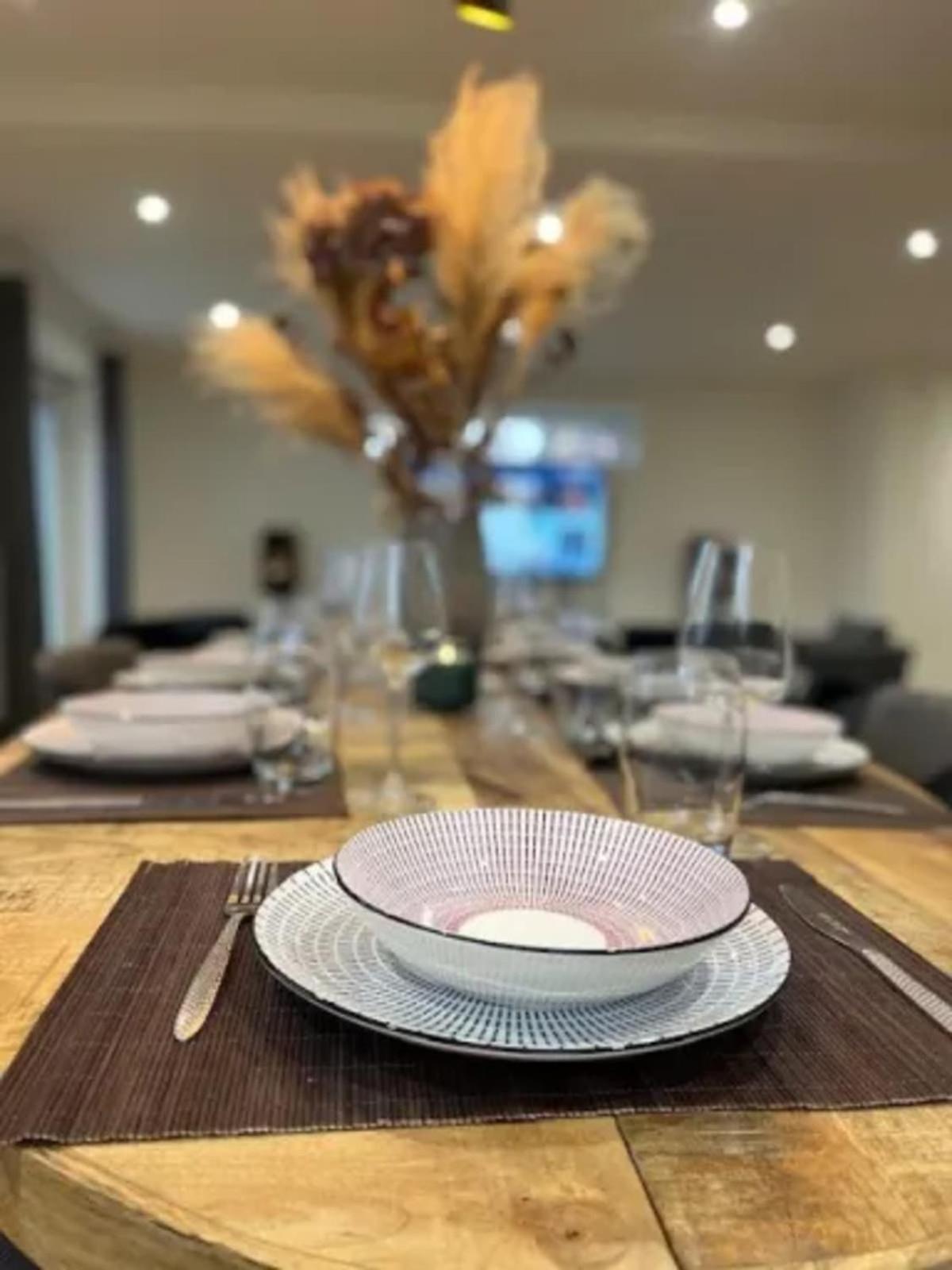Soh Rent Villa Piscine Proche Strasbourg Tv - Wifi - Parking Lampertheim Bagian luar foto